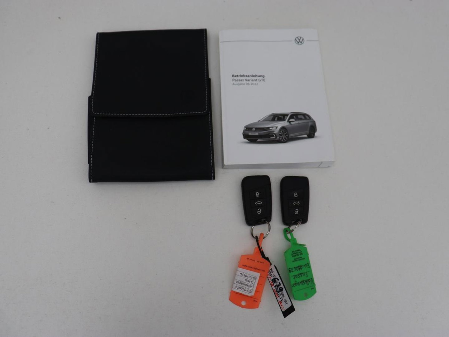 Volkswagen Passat 1.4 TSI PHEV GTE | SOH 94% | Stoelverwarming | Massage | Camera | Adaptive cruise | Matrix LED | Carplay | Navigatie | parkeerhulp | Climate control | Plug In