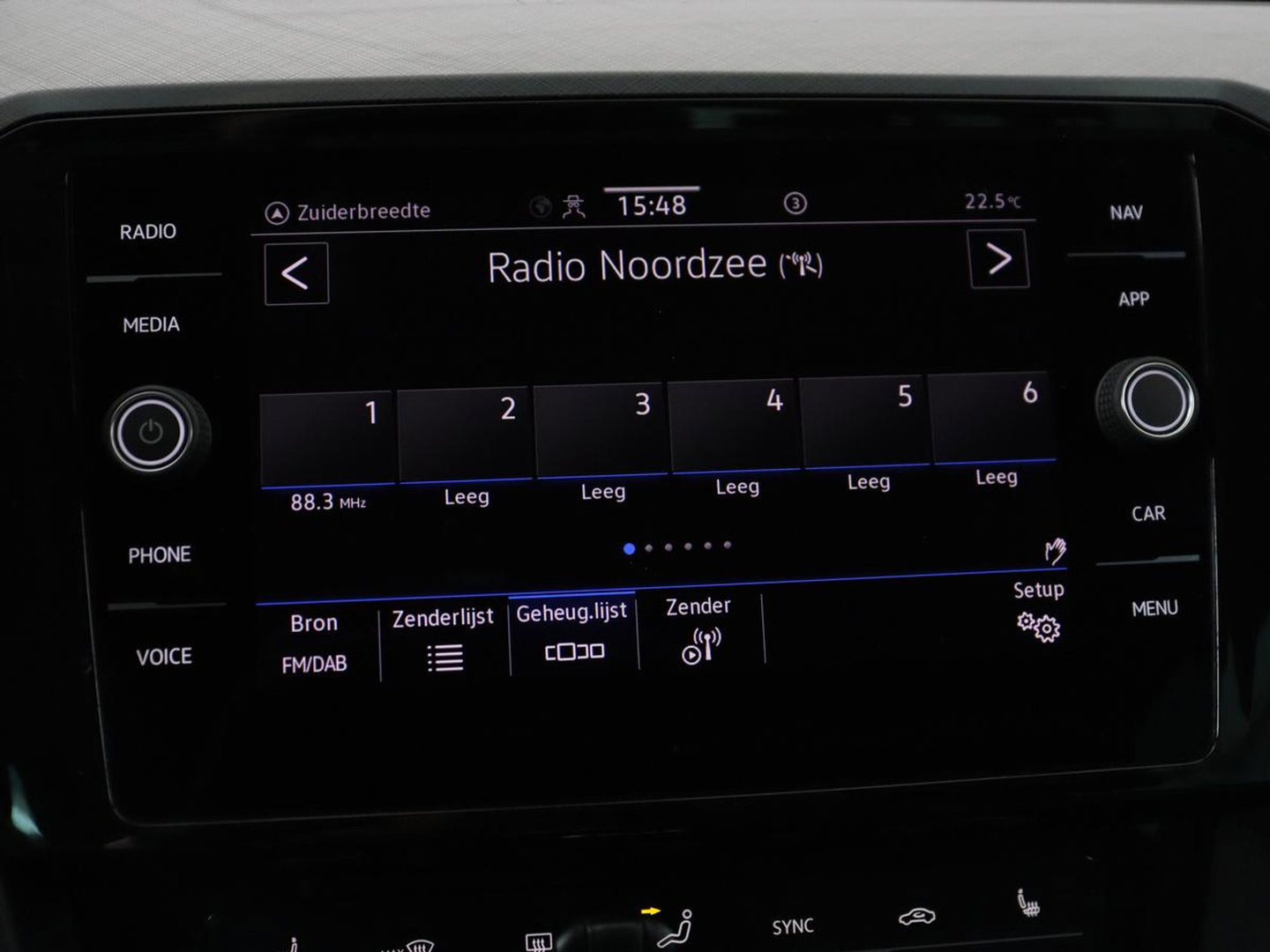 Volkswagen Passat 1.4 TSI PHEV GTE | SOH 94% | Stoelverwarming | Massage | Camera | Adaptive cruise | Matrix LED | Carplay | Navigatie | parkeerhulp | Climate control | Plug In