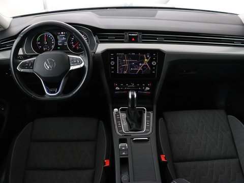 Volkswagen Passat 1.4 TSI PHEV GTE | SOH 94% | Stoelverwarming | Massage | Camera | Adaptive cruise | Matrix LED | Carplay | Navigatie | parkeerhulp | Climate control | Plug In