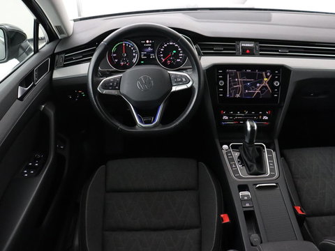Volkswagen Passat 1.4 TSI PHEV GTE | SOH 94% | Stoelverwarming | Massage | Camera | Adaptive cruise | Matrix LED | Carplay | Navigatie | parkeerhulp | Climate control | Plug In