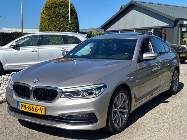 BMW 5 Serie - 520i High Exe 2017 Schuifdak Dealerauto Trekhaak
