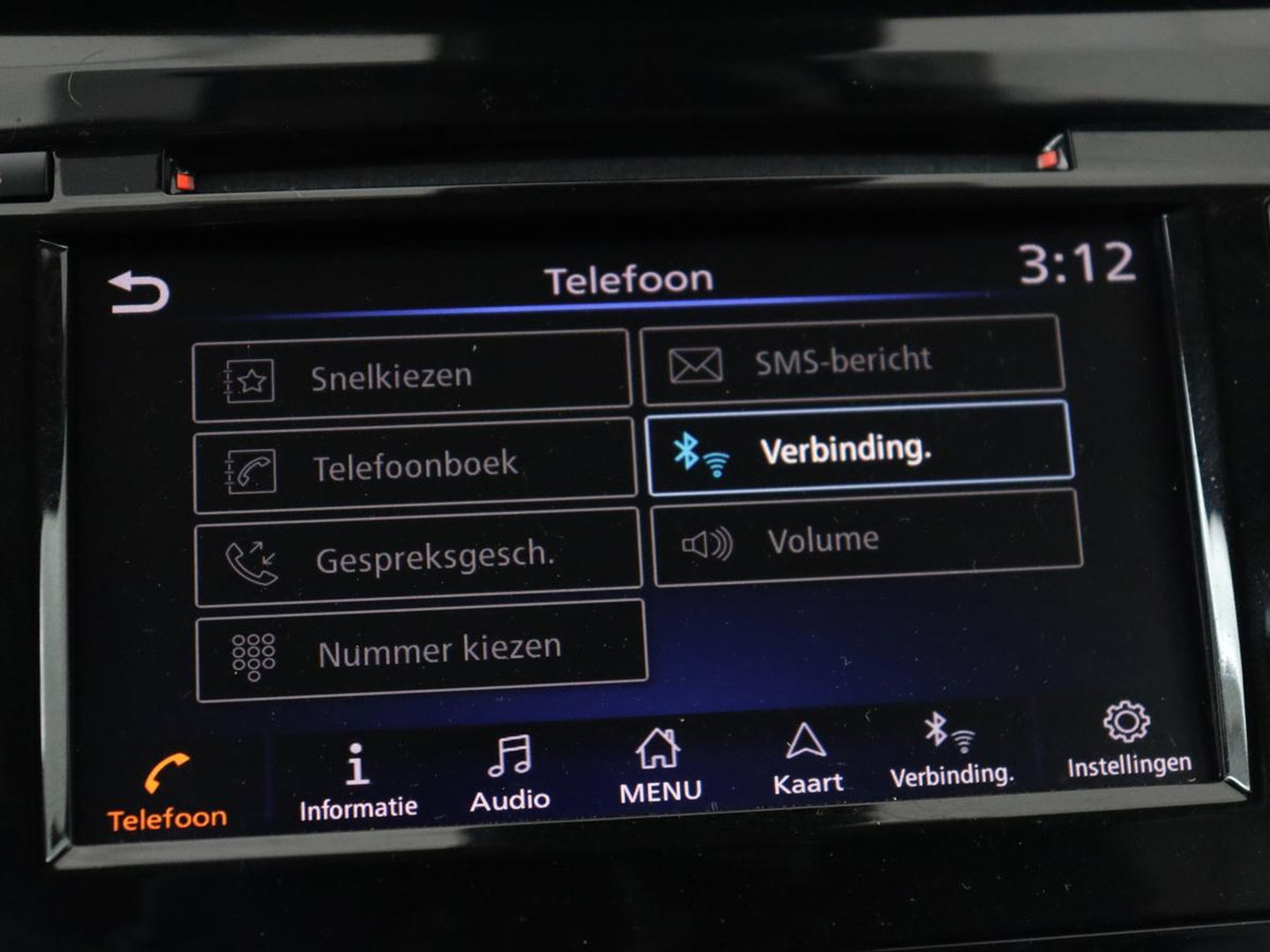 Nissan QASHQAI 1.3 DIG-T Business Edition | Panoramadak | Stoelverwarming | Trekhaak | Adaptive cruise | Leder | 360 Camera | Carplay | Keyless | Navigatie | Full LED | Side Assist | Elektrische stoelen