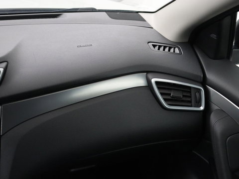 Nissan QASHQAI 1.3 DIG-T Business Edition | Panoramadak | Stoelverwarming | Trekhaak | Adaptive cruise | Leder | 360 Camera | Carplay | Keyless | Navigatie | Full LED | Side Assist | Elektrische stoelen