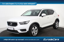 Volvo XC40 - 1.5 T2 Momentum *1ste Eigenaar*Leer*Navigatie*Stoelverwarming*Camera*
