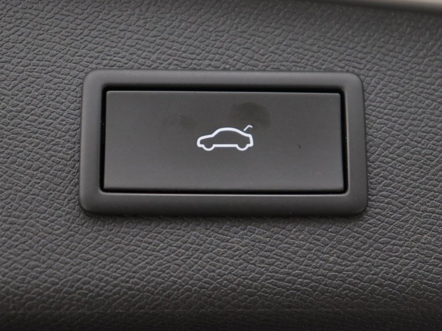 CUPRA Leon 1.4 eHybrid VZ | SOH 90,7% | 245pk | Stoelverwarming | Adaptive cruise | Camera | Carplay | Navigatie | Sfeerverlichting | Full LED | Sportstoelen | Keyless | PHEV | Plug In
