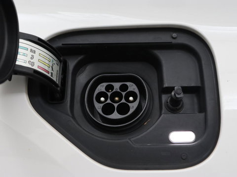 CUPRA Leon 1.4 eHybrid VZ | SOH 90,7% | 245pk | Stoelverwarming | Adaptive cruise | Camera | Carplay | Navigatie | Sfeerverlichting | Full LED | Sportstoelen | Keyless | PHEV | Plug In