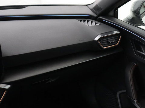 CUPRA Leon 1.4 eHybrid VZ | SOH 90,7% | 245pk | Stoelverwarming | Adaptive cruise | Camera | Carplay | Navigatie | Sfeerverlichting | Full LED | Sportstoelen | Keyless | PHEV | Plug In