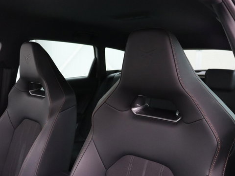 CUPRA Leon 1.4 eHybrid VZ | SOH 90,7% | 245pk | Stoelverwarming | Adaptive cruise | Camera | Carplay | Navigatie | Sfeerverlichting | Full LED | Sportstoelen | Keyless | PHEV | Plug In