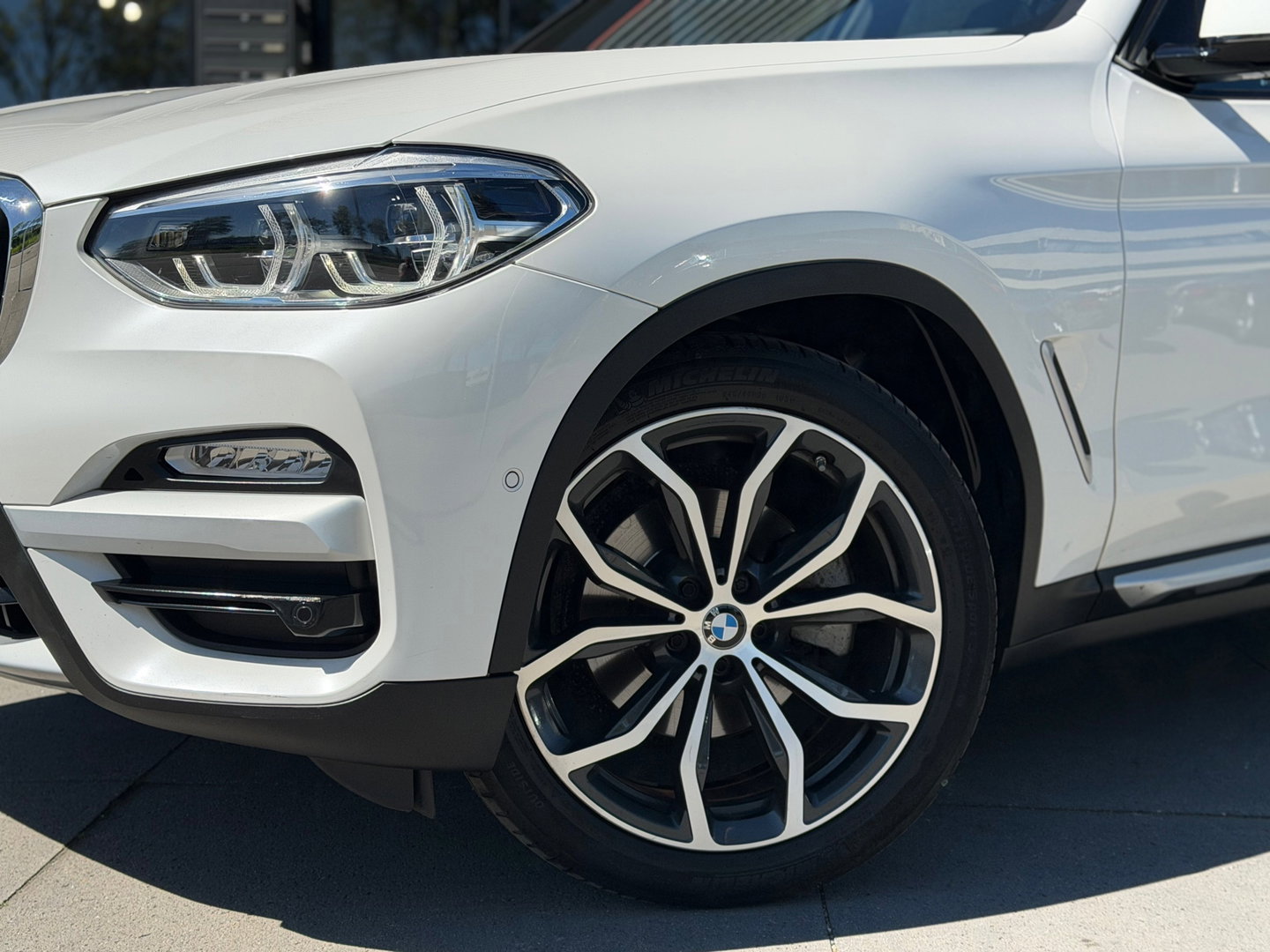 BMW X3 SDrive20i High Exe Pano|Leder|