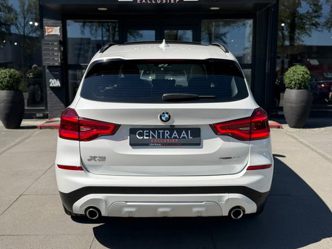 BMW X3 SDrive20i High Exe Pano|Leder|
