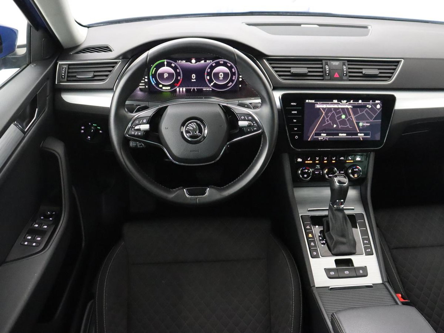 Škoda Superb 1.4 TSI iV Business Edition | SOH 90,7% | Stoelverwarming | Virtual Cockpit | Adaptive cruise | Camera | Carplay | Navigatie | Full LED | Parkeerhulp | PHEV | Plug In