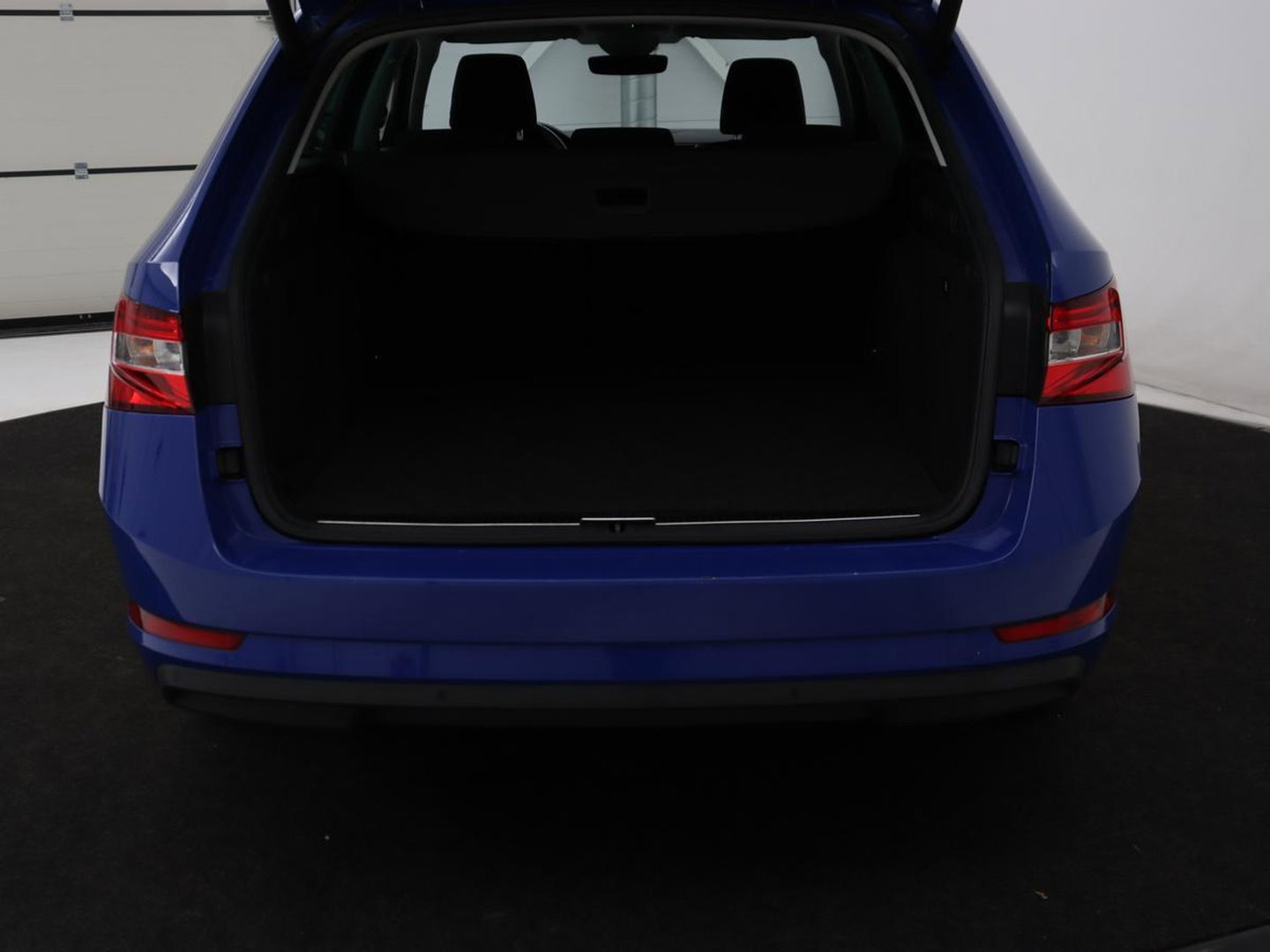 Škoda Superb 1.4 TSI iV Business Edition | SOH 90,7% | Stoelverwarming | Virtual Cockpit | Adaptive cruise | Camera | Carplay | Navigatie | Full LED | Parkeerhulp | PHEV | Plug In