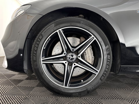 Mercedes-Benz E-Klasse 350 e Business Solution AMG Aut. *LEATHER-FABRIC | FULL-LED | AMBIENT-LIGHT | CAMERA | NAVI-FULLMAP | HEATED-SPORTSEATS | PRIVACY-GLASS | SHIFT-PADDLES | ECC | PDC | CRUISE | 18''ALU*