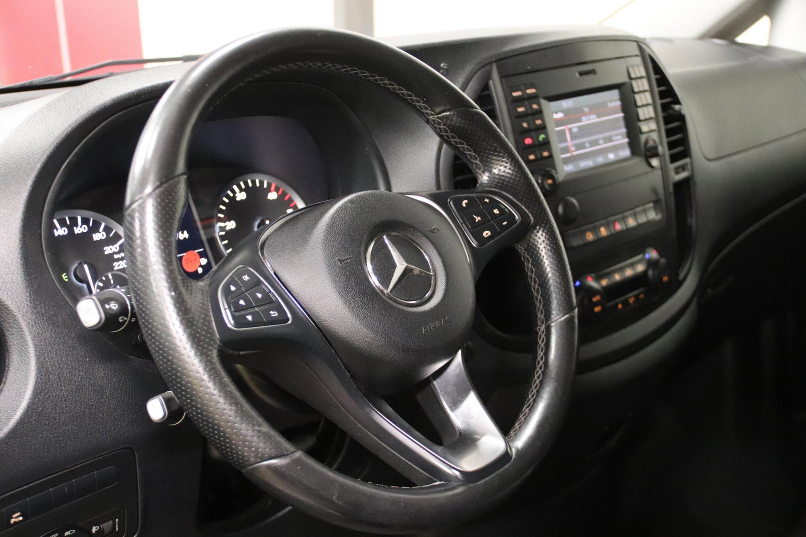 Mercedes-Benz Vito 116 CDI Lang AUTOMAAT Airco dubbele schuifdeur Mercedes-Benz Vito 116 CDI Lang airco dubbele schuifdeur