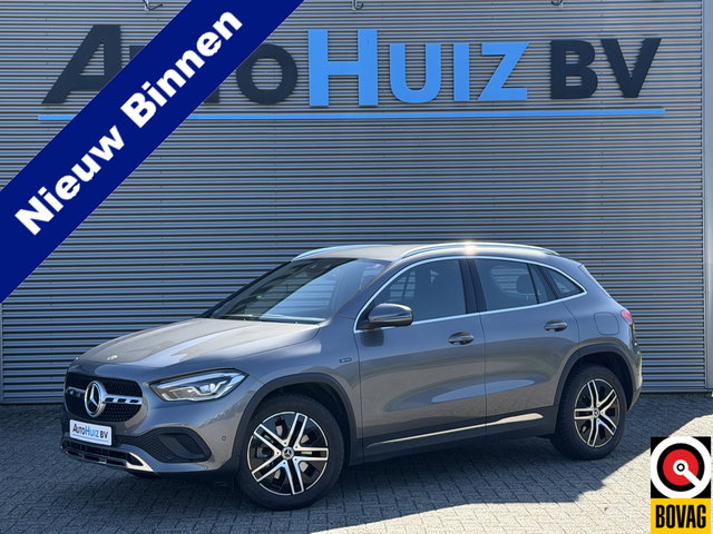 Mercedes-Benz GLA - 250 e Progressive LED Wegklapbare trekhaak Stoelverwarming Achteruitrijcamera