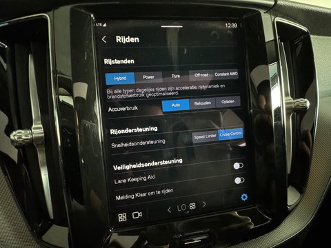 Volvo XC60 2.0 T6 Plug-in hybrid AWD Pano|Memory|Keyless|Camera