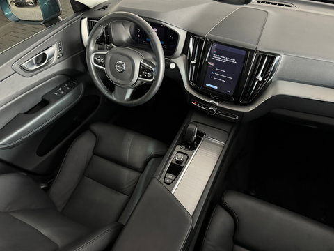 Volvo XC60 2.0 T6 Plug-in hybrid AWD Pano|Memory|Keyless|Camera