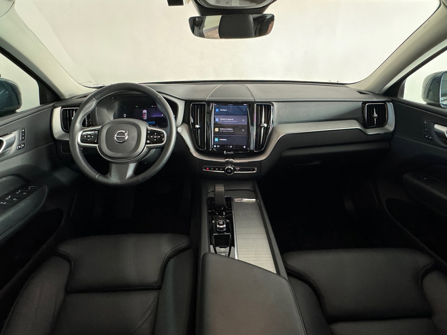Volvo XC60 2.0 T6 Plug-in hybrid AWD Pano|Memory|Keyless|Camera