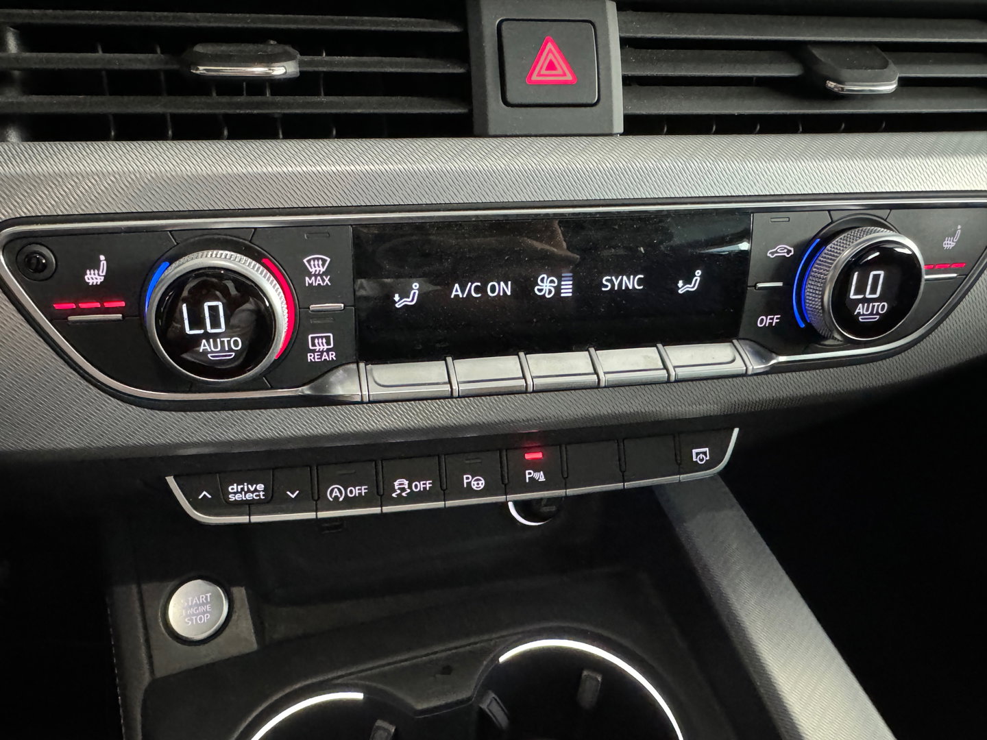 Audi A4 Avant 40 TFSI Pro Line Plus Pano|Keyless|HuD|Trekhaak
