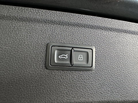 Audi Q5 55 TFSI e quattro S Line Pano|Luchtvering|HuD|B&O