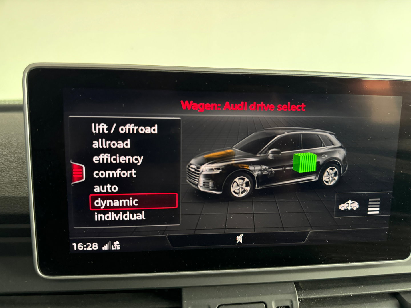 Audi Q5 55 TFSI e quattro S Line Pano|Luchtvering|HuD|B&O