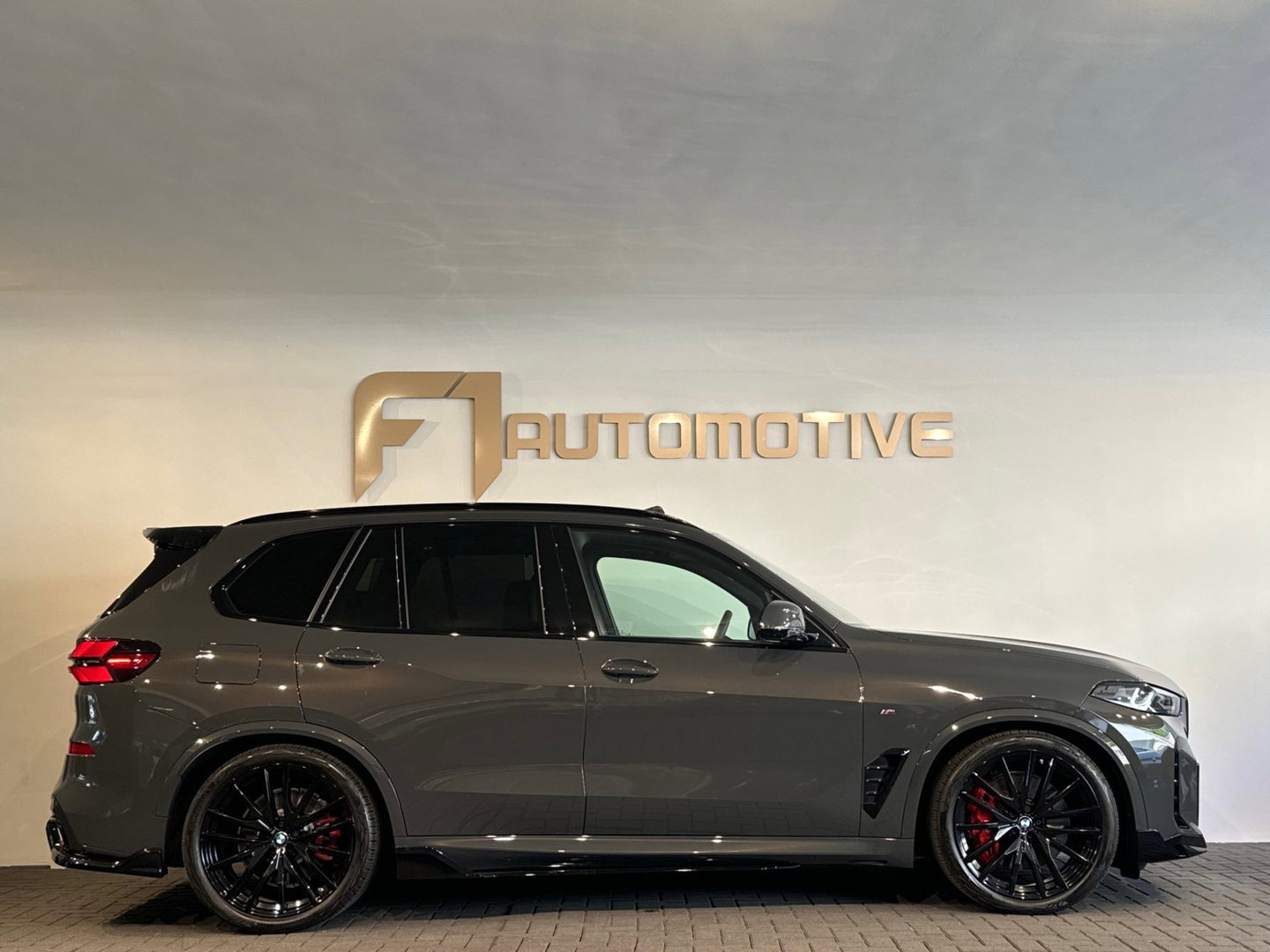 BMW X5 XDrive50e M Sport Pano|M Seat|Skylounge|HuD|Trekh|BTW