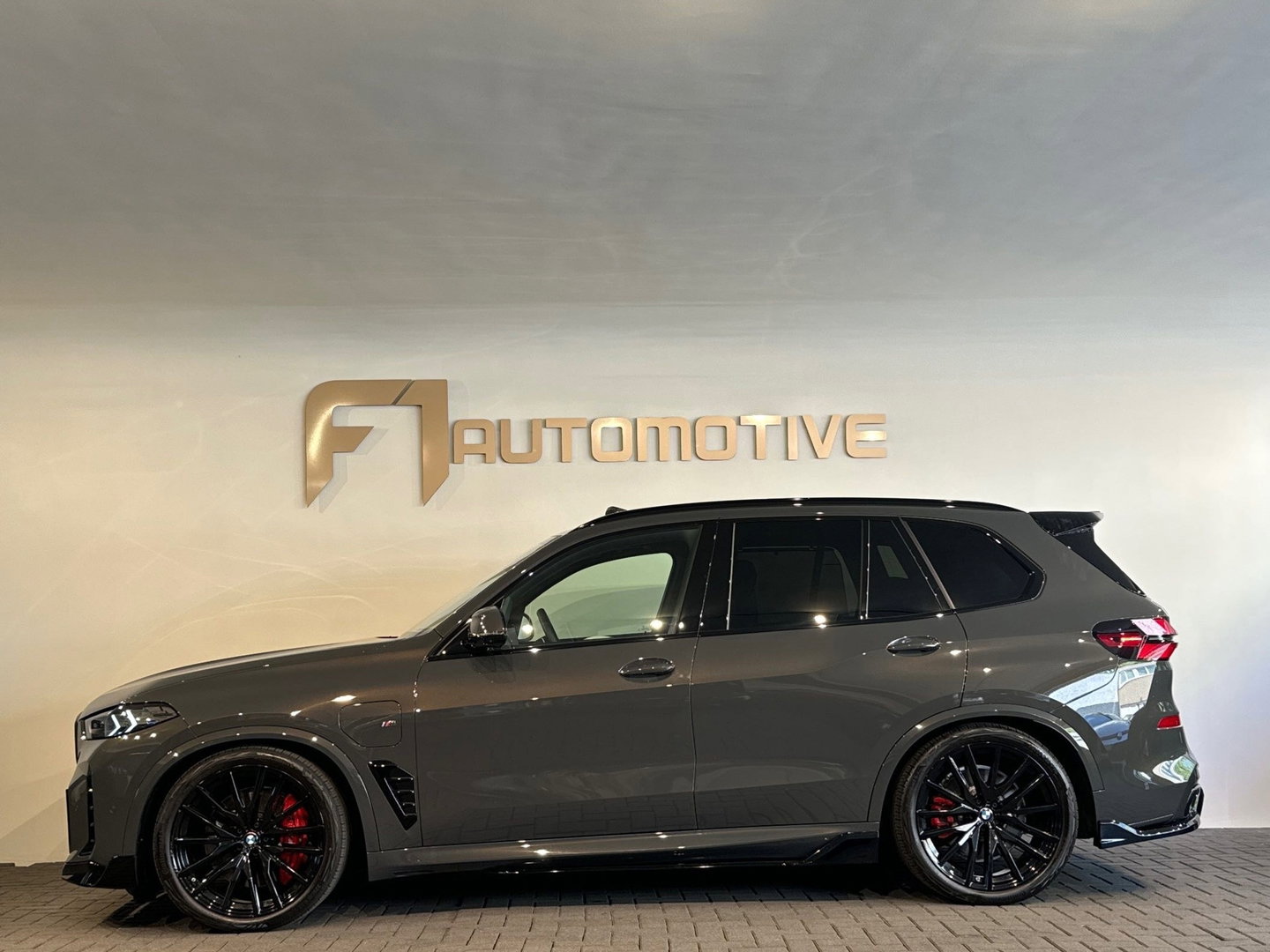 BMW X5 XDrive50e M Sport Pano|M Seat|Skylounge|HuD|Trekh|BTW