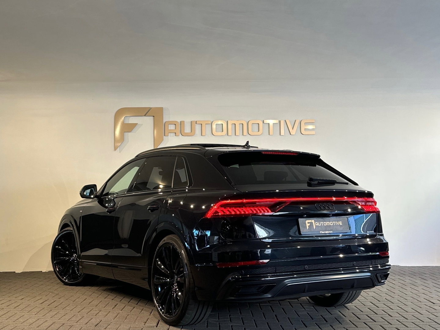 Audi Q8 55 TFSI e quattro S Line Pano|RS Seat|HuD|Memory|BTW