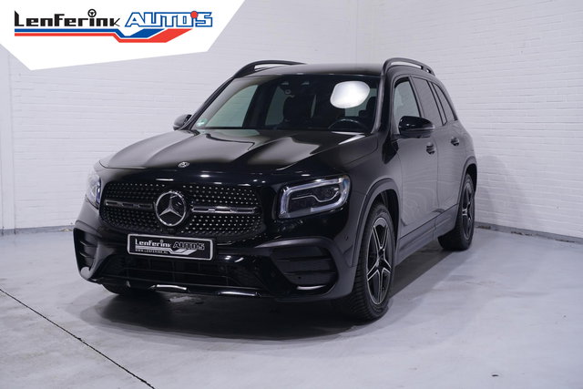 Mercedes-Benz GLB - GLB 220 d 4MATIC DCT AMG-Line navigatie ledverlichting 19"-lmv lederen-bekleding 360 camera apple-carplay touchpad DAB-ontvangst ACC wegklapbare-trekhaak digi-cockpit sportstoelen electrisch verstelbaar links met memo stoelverwarming-voor