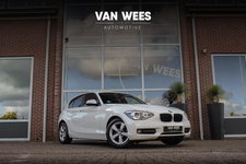 BMW 1 Serie - 116i Executive | NL auto | Sportstuur | Xenon | Climate control | Navigatie | Cruise control | PDC | Regensensor | Bluetooth | Middenarmsteun | Mistlampen
