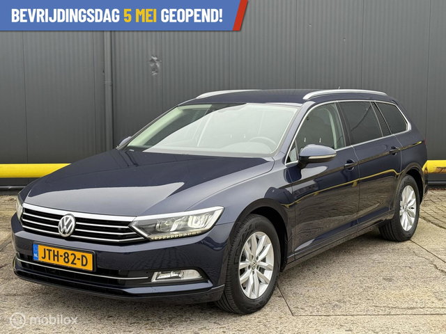 Volkswagen Passat - Variant 1.8 TSI Highline AUTOMAAT, TREKHAAK
