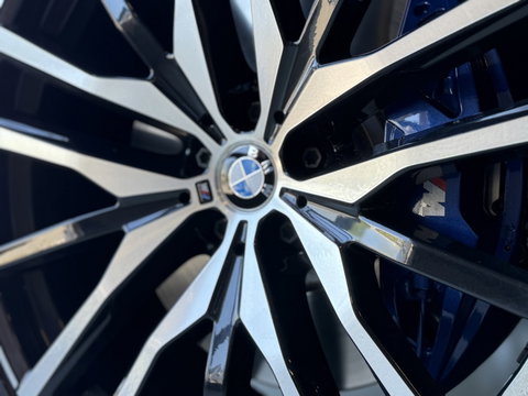 BMW X5 xDrive45e 394PK High Exec. M-Individual / carbon / Laser / 360°