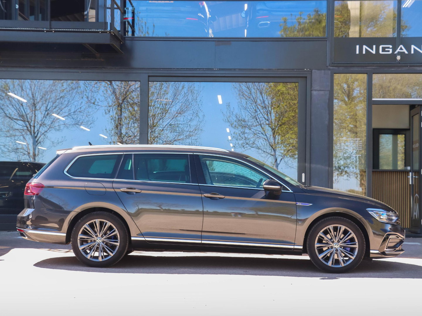 Volkswagen Passat GTE Business 1.4 TSI PHEV Leder 18 inch Camera