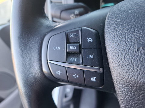 Ford Transit Custom 340 2.0 TDCI L1H1 Trend AIRCO / CRUISE CONTROLE / 3 ZITS / TREKHAAK / EURO 6