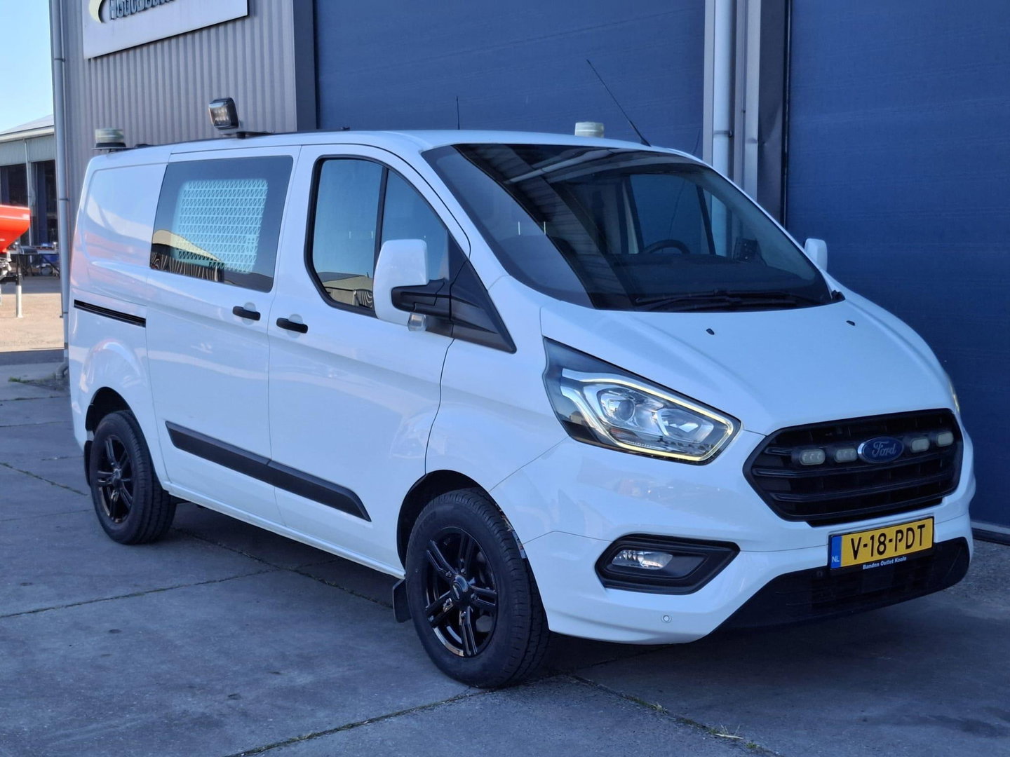 Ford Transit Custom 340 2.0 TDCI L1H1 Trend AIRCO / CRUISE CONTROLE / 3 ZITS / TREKHAAK / EURO 6