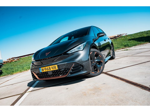 CUPRA Born Performance One 62 kWh | ALCANTARA | FULL LED | CAMERA | APPLE CAR PLAY