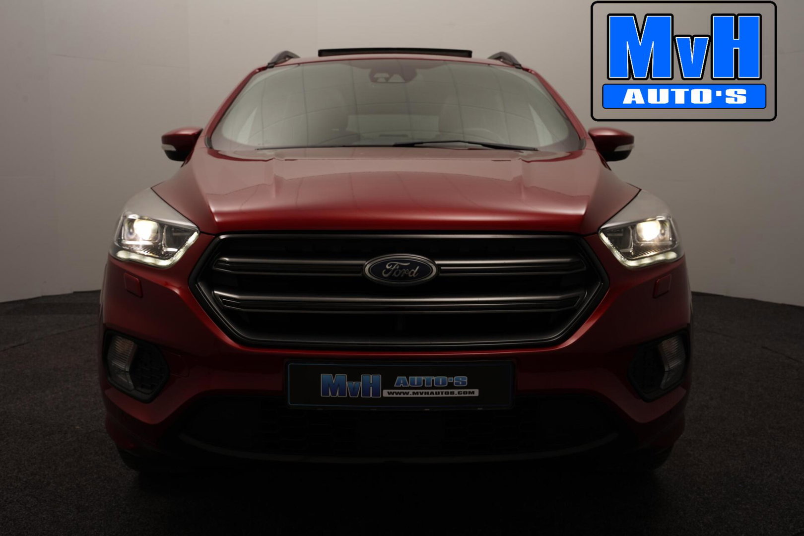 Ford Kuga 1.5 EcoBoost ST Line|PANO|STOEL/STUUR.VERW|TREKHAAK