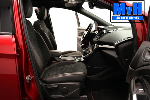 Ford Kuga 1.5 EcoBoost ST Line|PANO|STOEL/STUUR.VERW|TREKHAAK