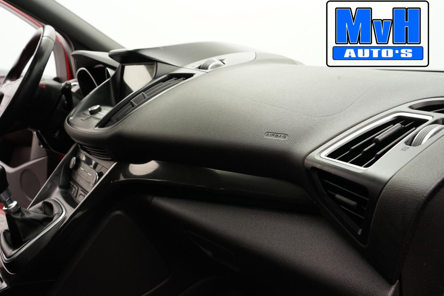 Ford Kuga 1.5 EcoBoost ST Line|PANO|STOEL/STUUR.VERW|TREKHAAK