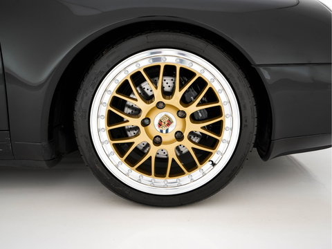 Porsche 911 Cabrio 993 Carrera Aut. *CABRIO | LEATHER | TIPTRONIC | AIRCO | CRUISE | SHIFTPADDLES | ALU-WHEELS | PORSCHE-RADIO/CD | LITRONIC-XENON*