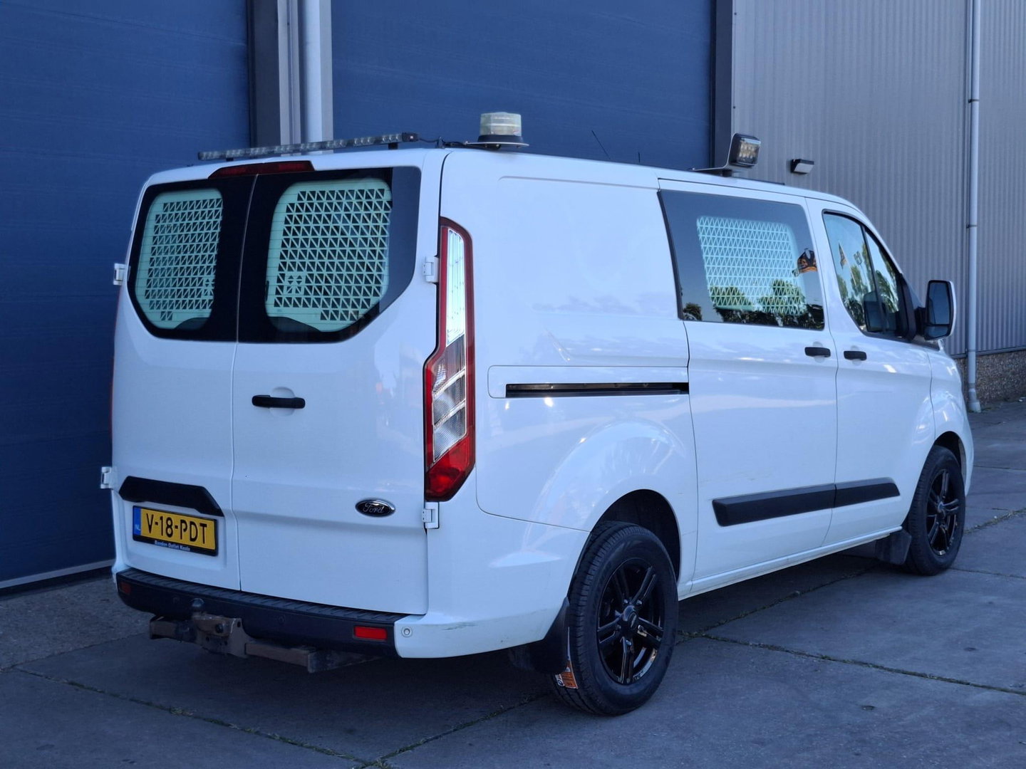 Ford Transit Custom 340 2.0 TDCI L1H1 Trend AIRCO / CRUISE CONTROLE / 3 ZITS / TREKHAAK / EURO 6