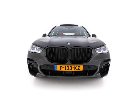 BMW X5 xDrive45e M-Sportpack High Executive (Plug-In) (INCL-BTW) Aut. *PANO | LEATHER |  HEAD-UP | LASERLIGHT | ADAPTIVE-CRUISE | TOPVIEW | BLINDSPOT | MEMORY-PACK | MASSAGE | HIFI-SOUND | HEATED-SPORTSEATS | NAVI-FULLMAP | DIGI-COCKPIT | 22''AL