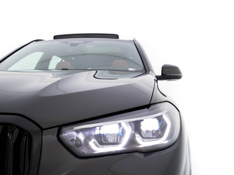 BMW X5 xDrive45e M-Sportpack High Executive (Plug-In) (INCL-BTW) Aut. *PANO | LEATHER |  HEAD-UP | LASERLIGHT | ADAPTIVE-CRUISE | TOPVIEW | BLINDSPOT | MEMORY-PACK | MASSAGE | HIFI-SOUND | HEATED-SPORTSEATS | NAVI-FULLMAP | DIGI-COCKPIT | 22''AL