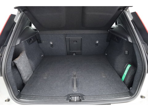 Volvo XC40 2.0 B3 Ultra Dark | Pano-dak | 360 camera | Leer | Pixel LED | ACC | Blis