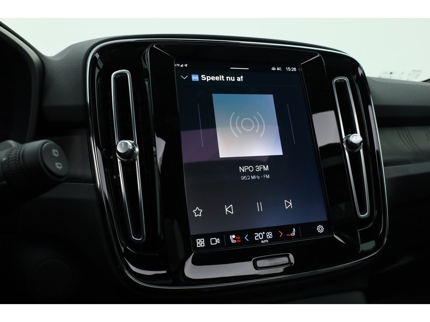 Volvo XC40 Single Motor Ultimate | Pano-dak | ACC | Blis | 360 Camera | H&K Audio | Memory stoelen |