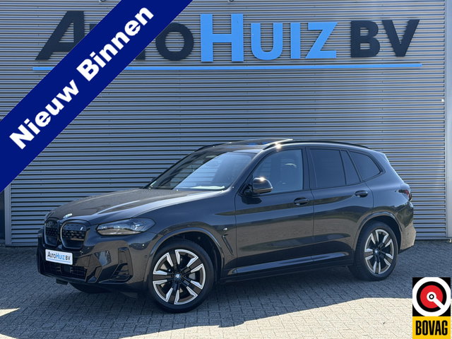 BMW iX3 - High Executive M Sport 80 kWh Trekhaak Panoramadak Achteruitrijcamera Carplay Leder Elek Stoelverstelling
