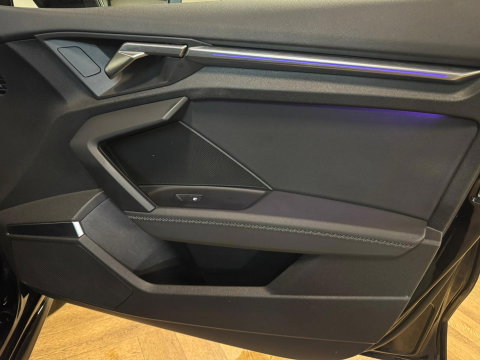 Audi S3 Sportback 2.0 TFSI S3 quattro PANO HUD B&O VOL'