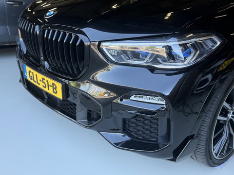 BMW X5 xDrive45e 394PK High Exec. M-Individual / carbon / Laser / 360°
