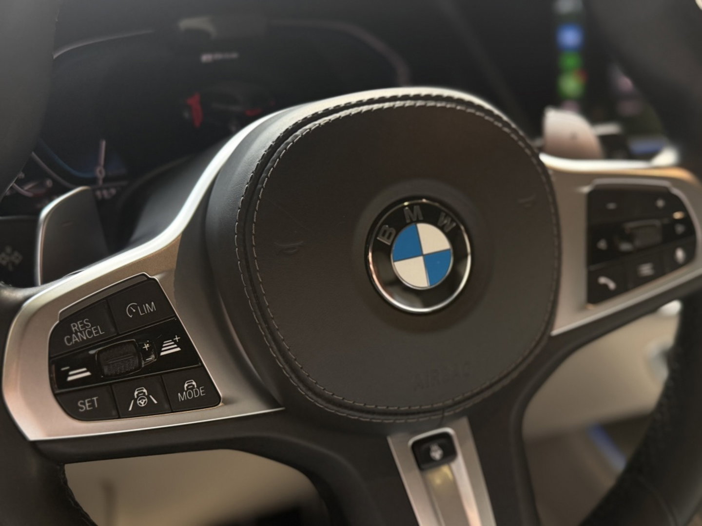BMW X5 xDrive45e 394PK High Exec. M-Individual / carbon / Laser / 360°