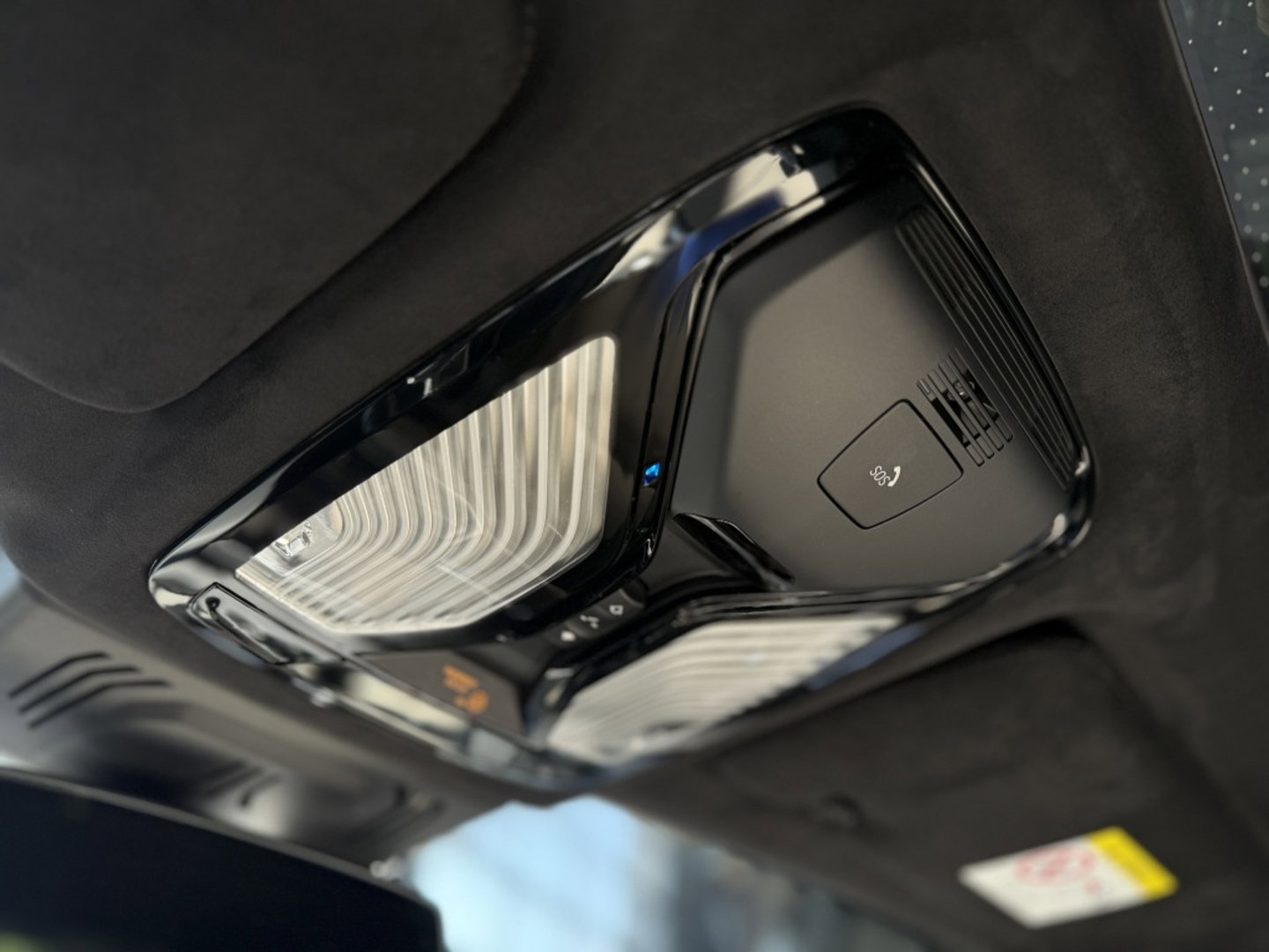 BMW X5 xDrive45e 394PK High Exec. M-Individual / carbon / Laser / 360°